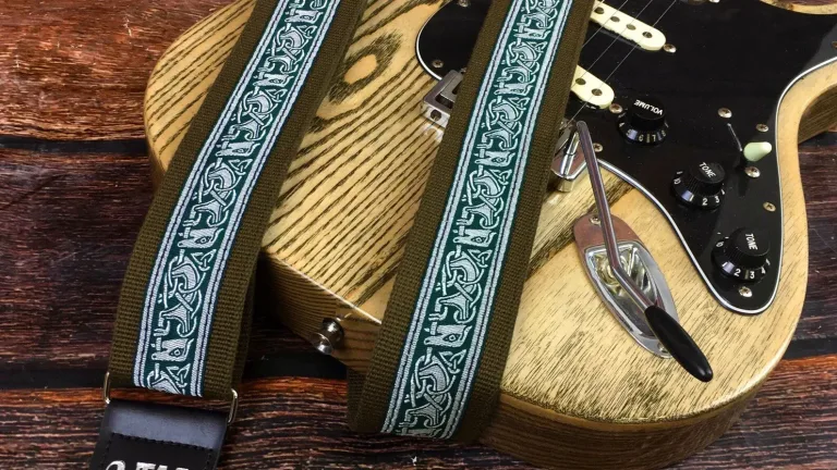 celtic guitar strap